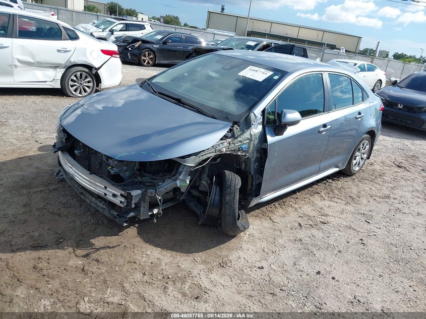TOYOTA COROLLA - zdjęcie 2