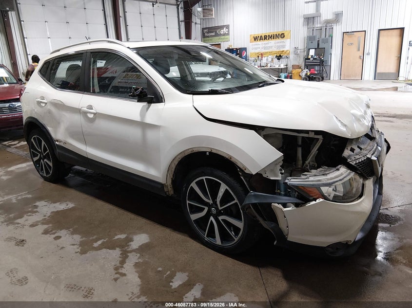 Vin: jn1bj1cr2hw125339, lot: 46587390, nissan rogue sport sl 2017 img_1