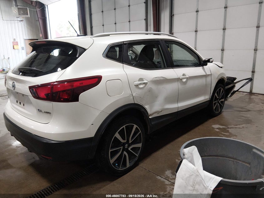 Vin: jn1bj1cr2hw125339, lot: 46587390, nissan rogue sport sl 20174