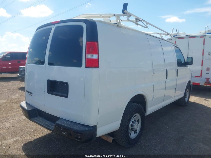 2016 CHEVROLET EXPRESS 2500 auction photo 4