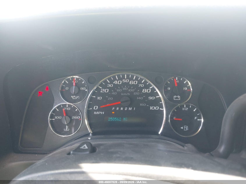 2016 CHEVROLET EXPRESS 2500 auction photo 7