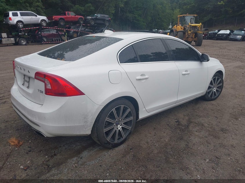 Vin: lyv402hk7hb131797, lot: 46587455, volvo s60 inscription t5 20174