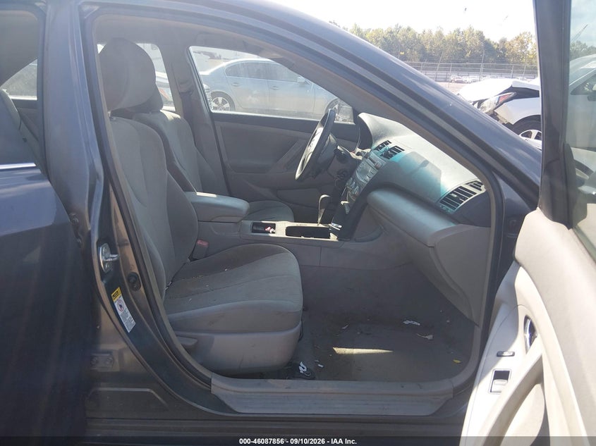 2007 TOYOTA CAMRY auction photo 5