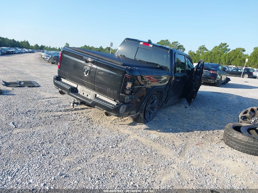 Vin: 1c6srfht2ln372227, lot: 46587499, ram 1500 limited  4x4 5'7 box 20204