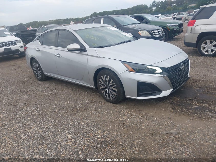 Vin: 1n4bl4cw1pc363364, lot: 46587542, nissan altima sr intelligent awd 2023 img_1