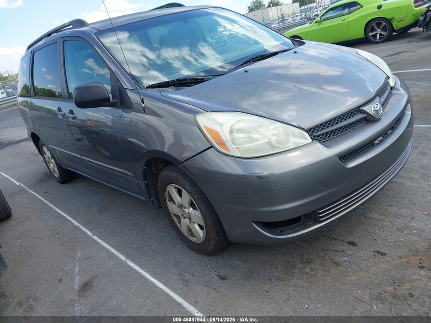 TOYOTA SIENNA 2004 VIN 5TDZA23CX4S093313