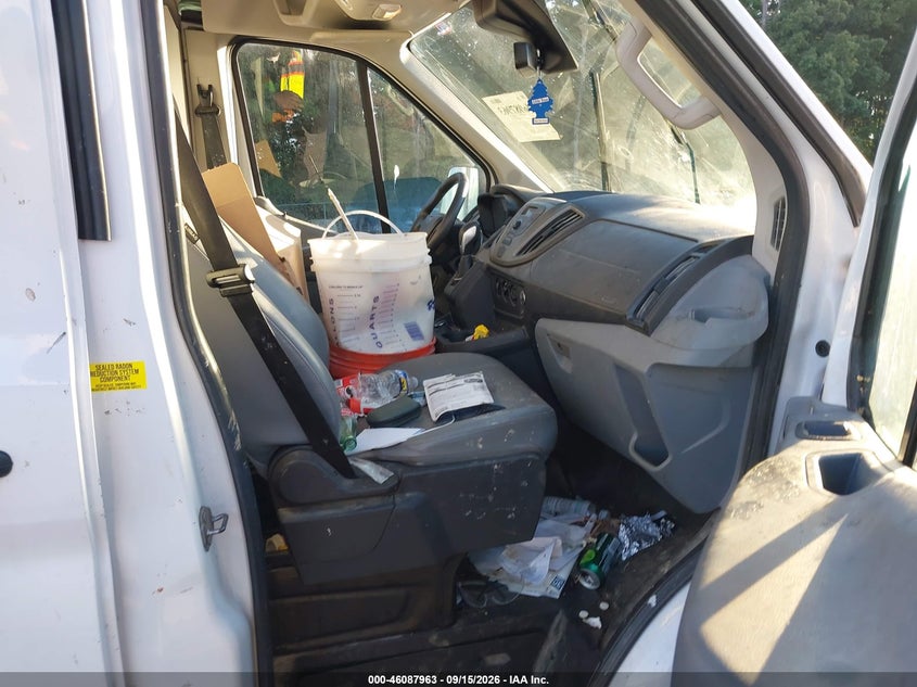 Vin: 1ftyr2cm2kka52093, lot: 46587570, ford transit-250 2019 img_1