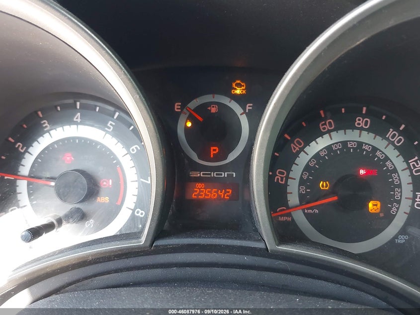 2011 SCION TC · Фото 7