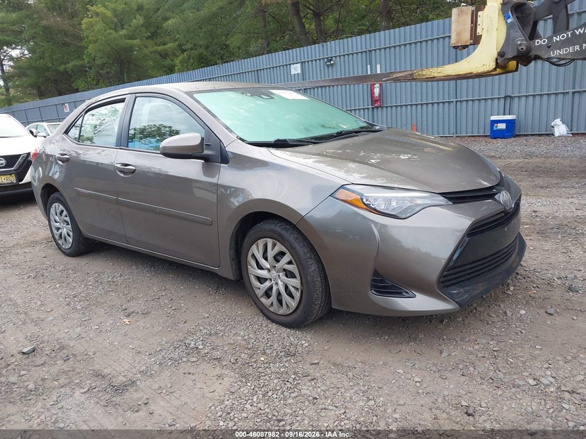 Vin: 2t1burhe4hc953264, lot: 46587589, toyota corolla le 2017 img_1