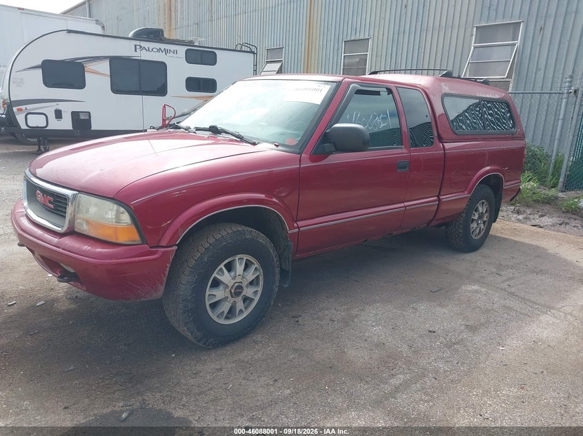GMC SONOMA 2002 VIN 1GTDT19W928121135