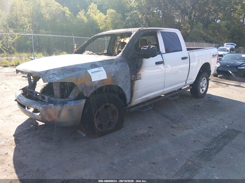 Vin: 3c6ur5cj3fg668265, lot: 46587640, ram 2500 tradesman 20152