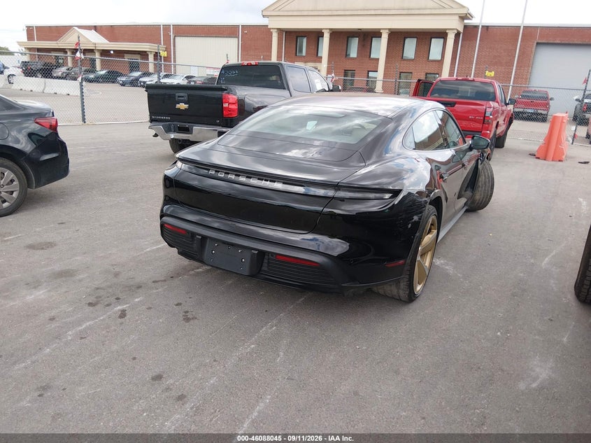 2022 PORSCHE TAYCAN auction photo 4