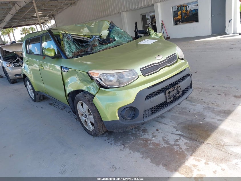 Vin: kndjn2a20j7900312, lot: 46587667, kia soul 2018 img_1