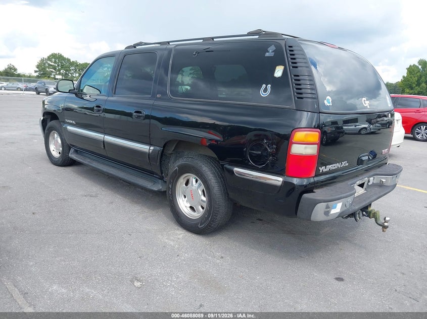 2000 GMC YUKON XL 1500 auction photo 3