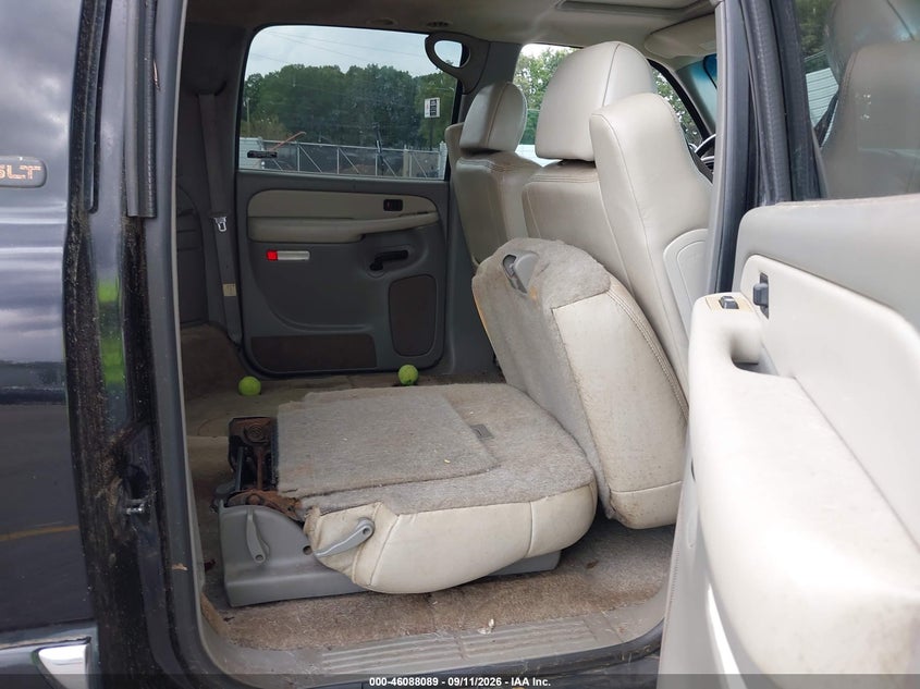 2000 GMC YUKON XL 1500 auction photo 8