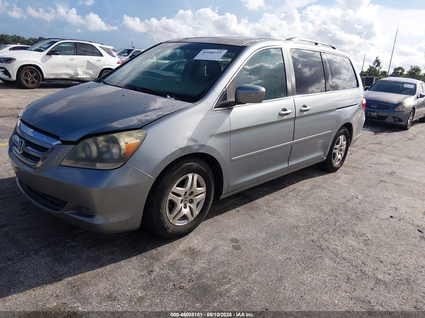 2005 HONDA ODYSSEY auction photo 2