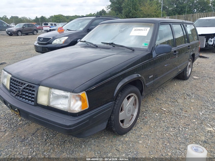 1993 VOLVO 940