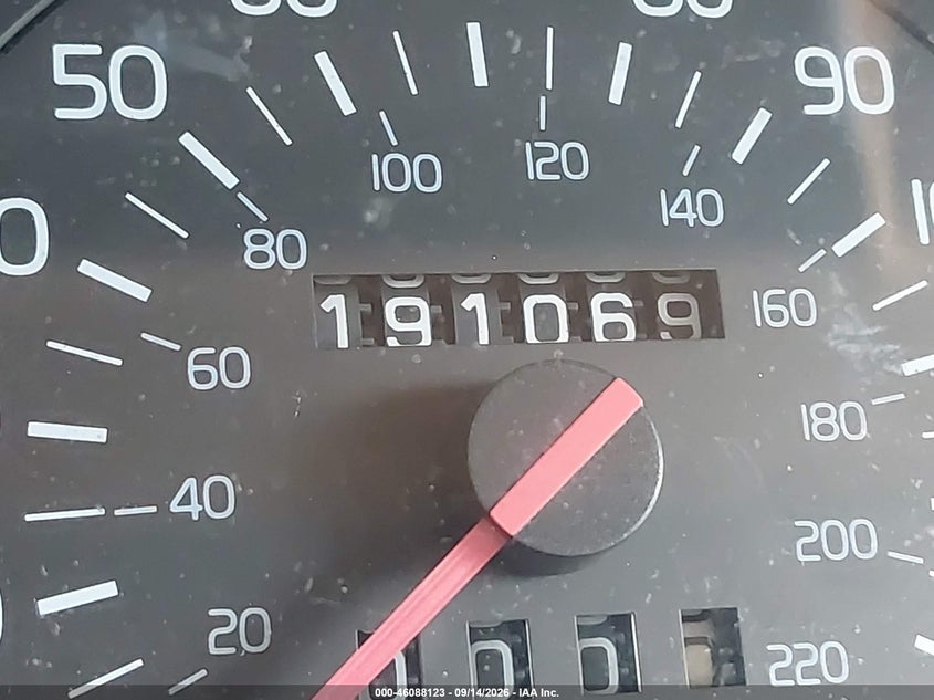 VOLVO 940 1993 VIN YV1JW8703P0081118