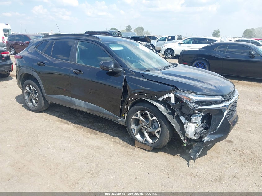 2025 Chevrolet Trax FWD LT