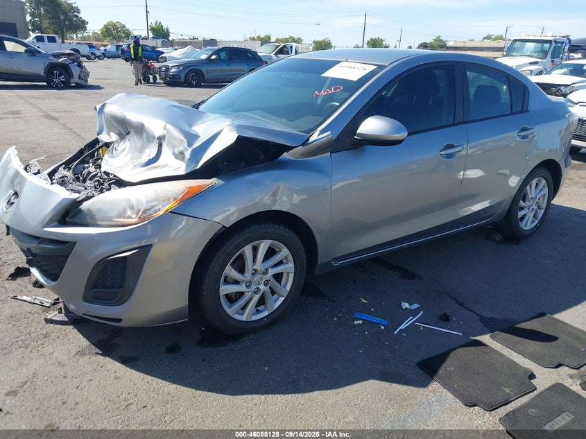 Vin: jm1bl1ug5b1497170, lot: 46587735, mazda mazda3 i sport 20112