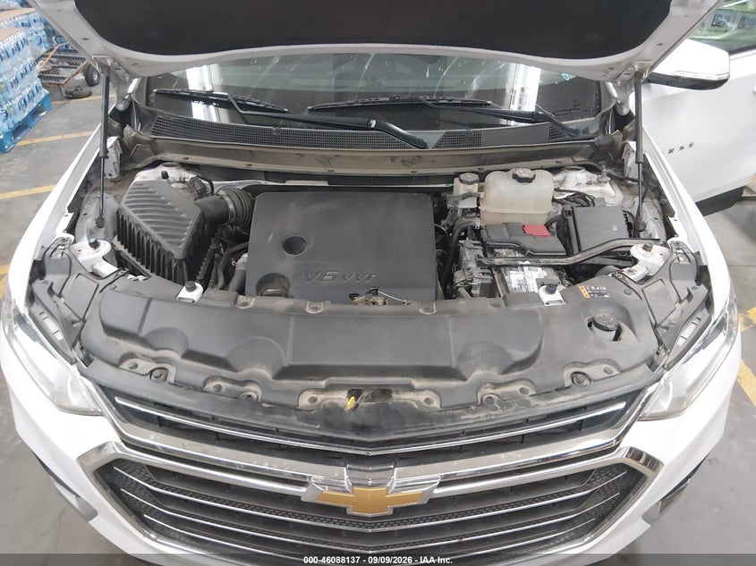 CHEVROLET TRAVERSE 2019 VIN 1GNERGKW0KJ316072