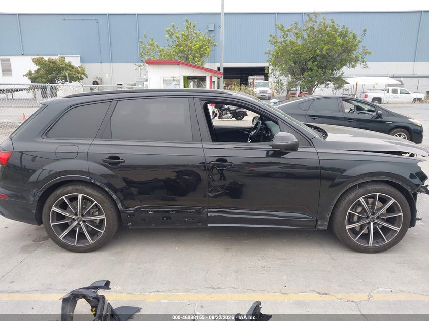 AUDI Q7 - zdjęcie 14
