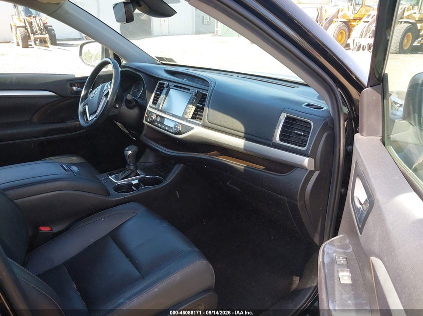 TOYOTA HIGHLANDER - zdjęcie 5