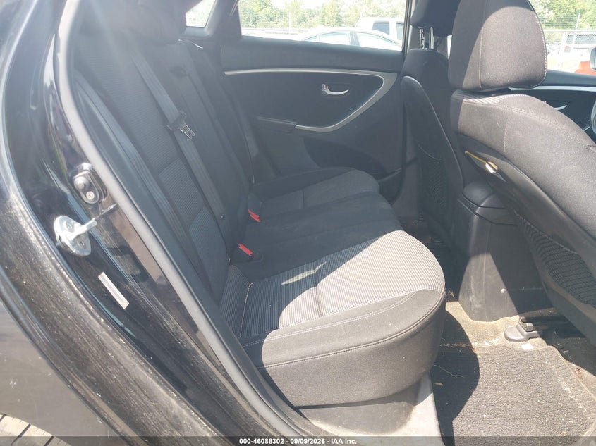 2013 HYUNDAI ELANTRA GT auction photo 8