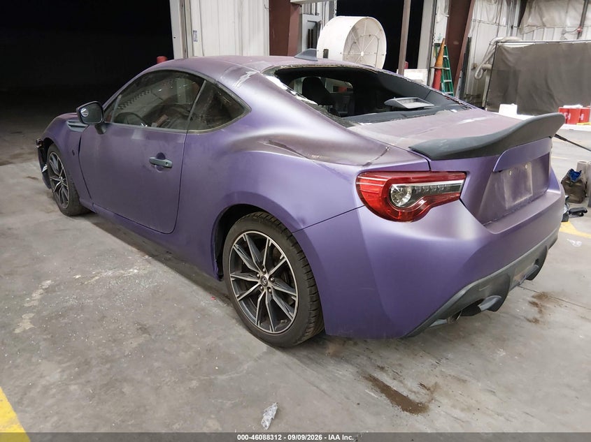 Vin: jf1znaa10h8702098, lot: 46587919, toyota 86 20173