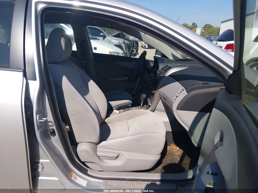 2011 TOYOTA COROLLA auction photo 5