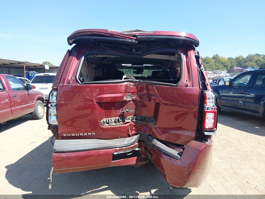 CHEVROLET SUBURBAN - zdjęcie 16