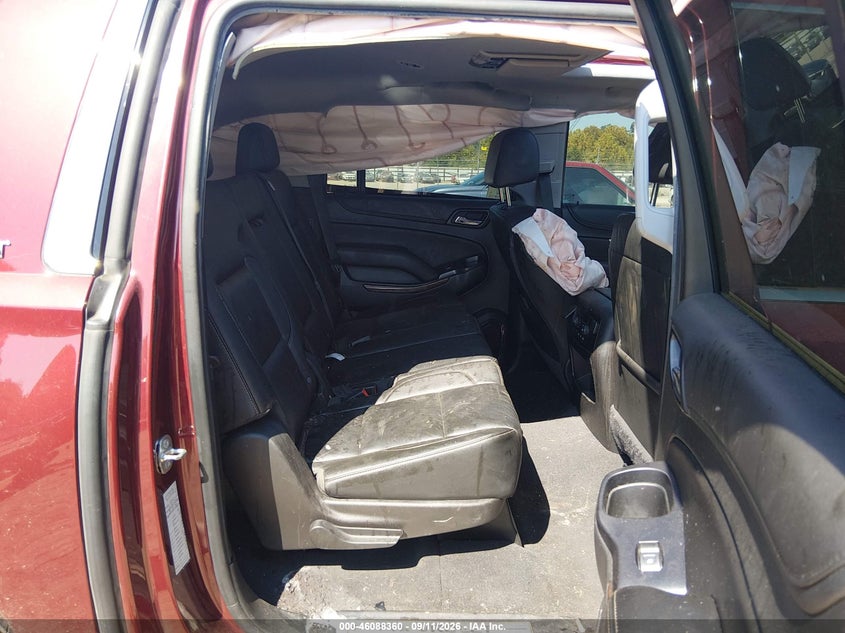 CHEVROLET SUBURBAN - zdjęcie 8
