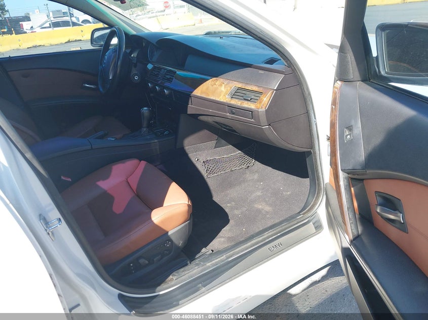 BMW 545I 2005 VIN WBANB33545CN66917
