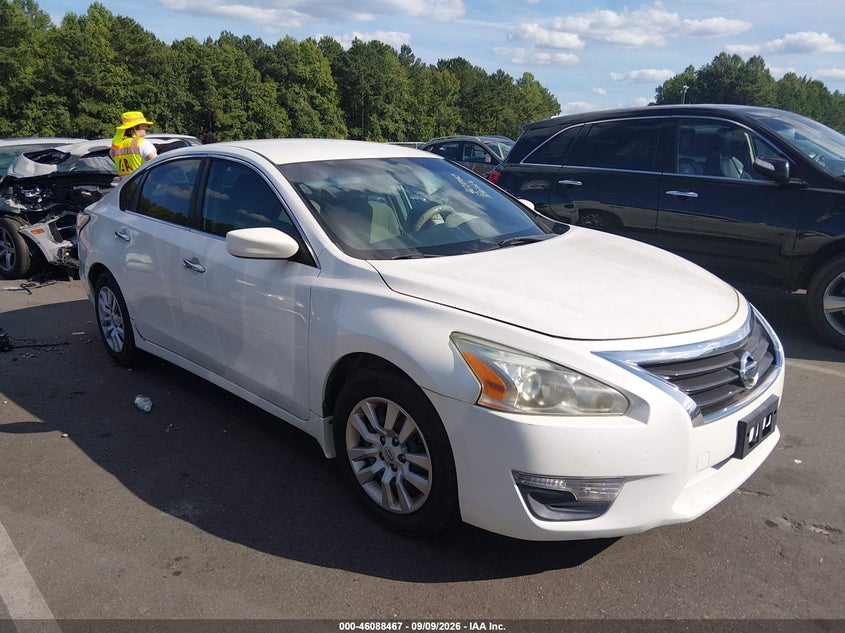 2014 NISSAN ALTIMA auction photo 1