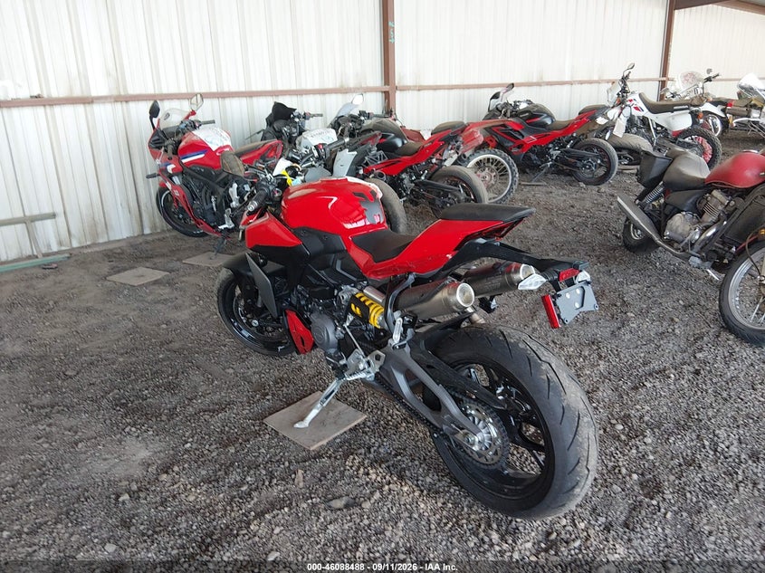 2025 DUCATI STREETFIGHTER auction photo 3