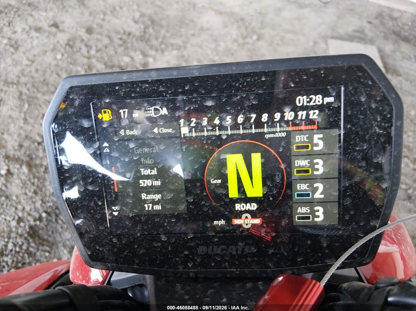 2025 DUCATI STREETFIGHTER auction photo 7