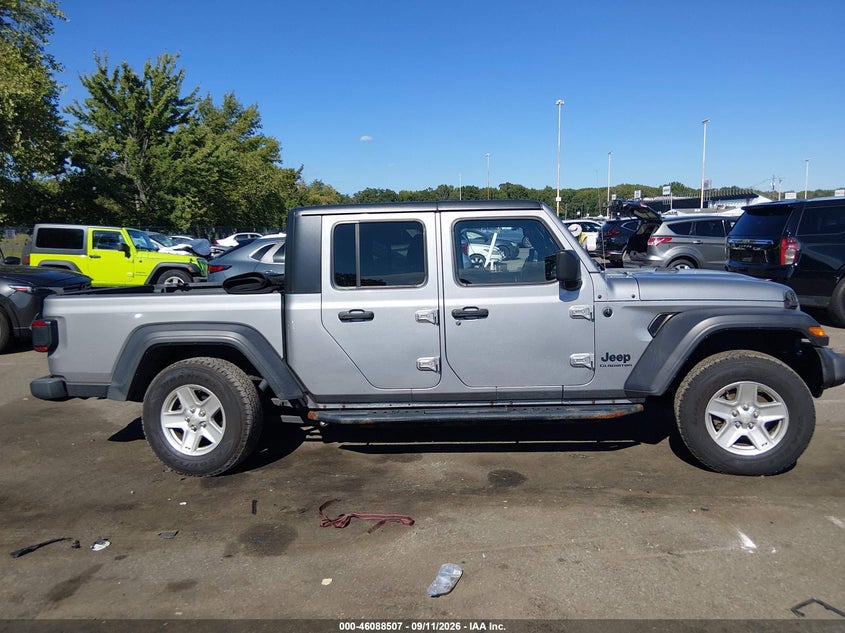 Photo 13 - JEEP GLADIATOR