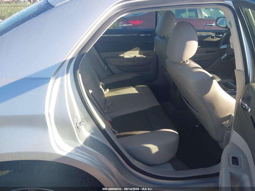 2008 CHRYSLER 300 TOURING · Фото 8