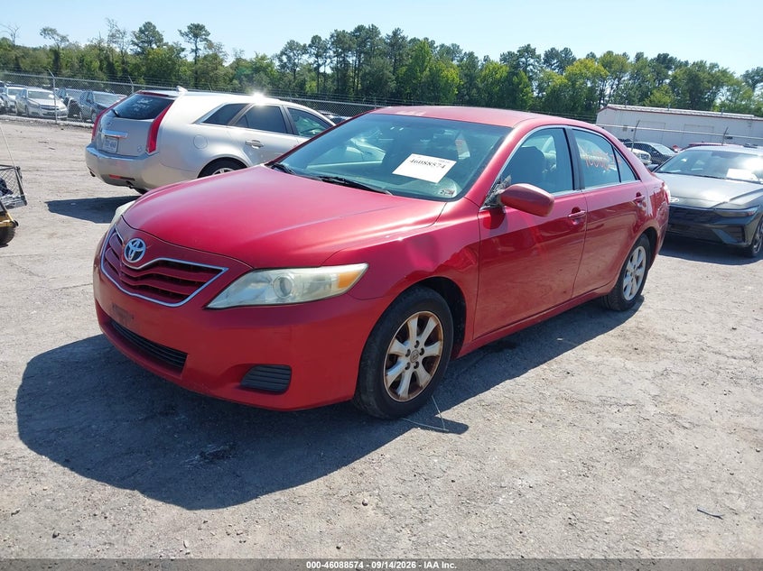 Vin: 4t1bf3ek1bu182656, lot: 46588181, toyota camry le 20112