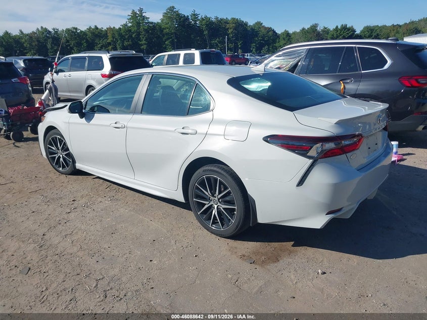 TOYOTA CAMRY - zdjęcie 3