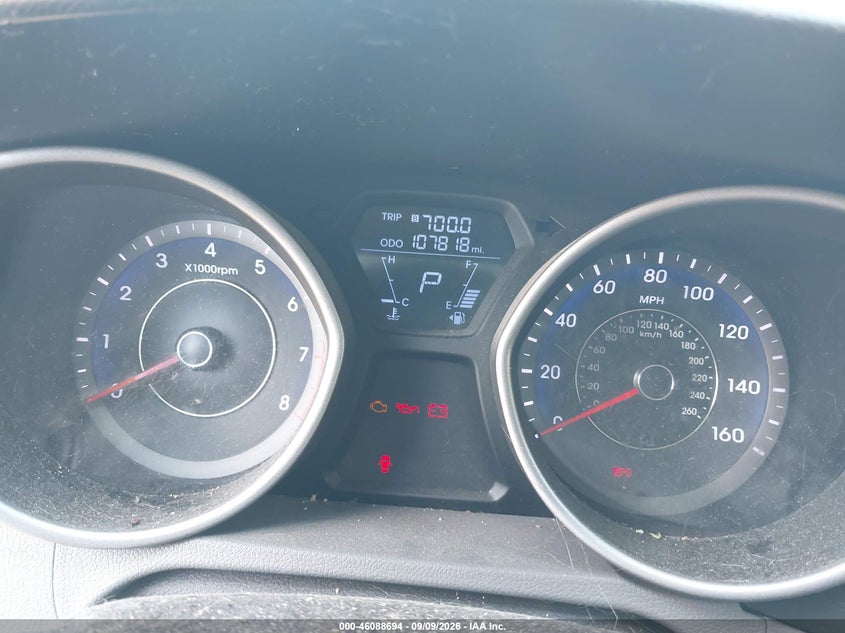 2012 HYUNDAI ELANTRA auction photo 7