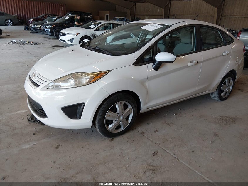 2013 FORD FIESTA — zdjęcie 2