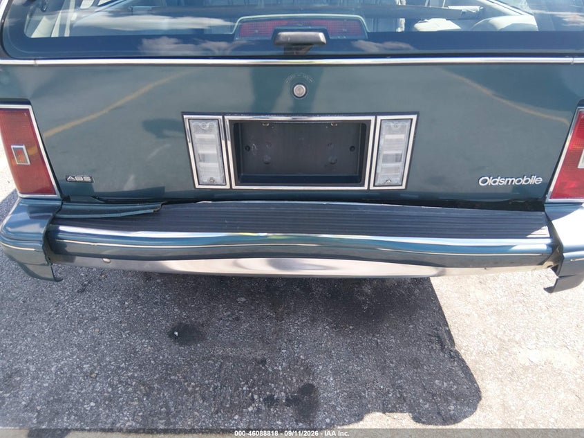 1994 OLDSMOBILE CUTLASS CRUISER auction photo 6