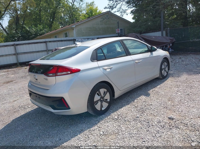 Vin: kmhc65lc4ku158704, lot: 46588428, hyundai ioniq hybrid blue 20194