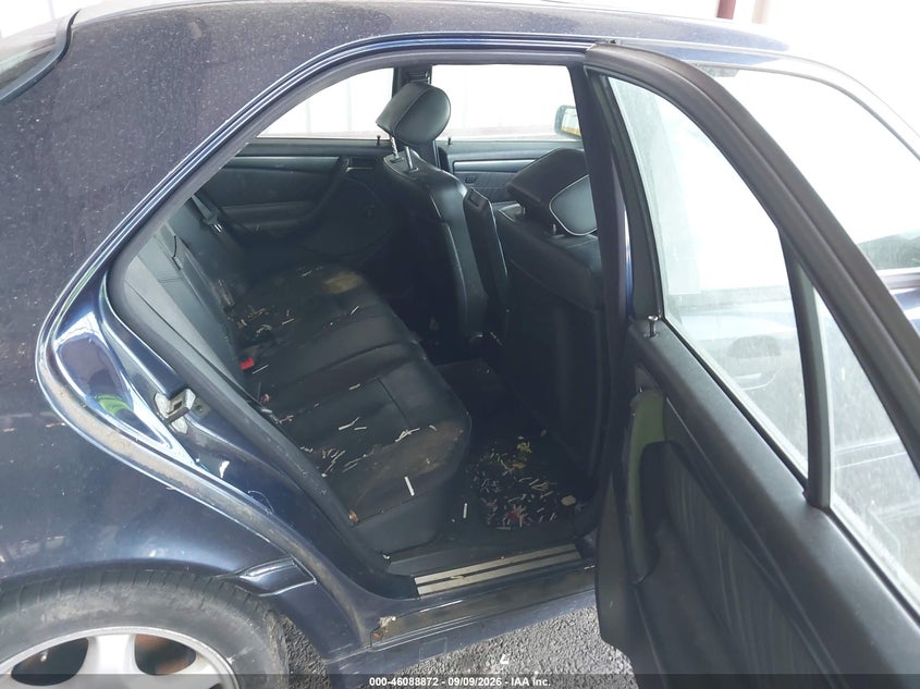 2000 MERCEDES-BENZ C 230 auction photo 8