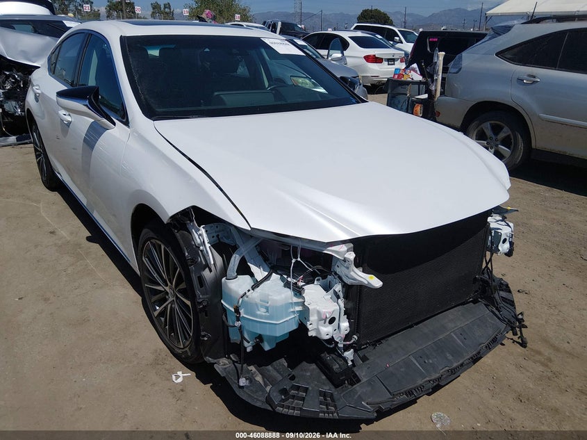 Vin: 58ada1c13su073792, lot: 46588495, lexus es 300h 2025 img_1