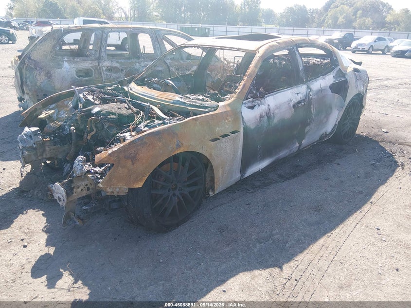 Vin: zam57ytm8nx398325, lot: 46588499, maserati ghibli modena q4 20222