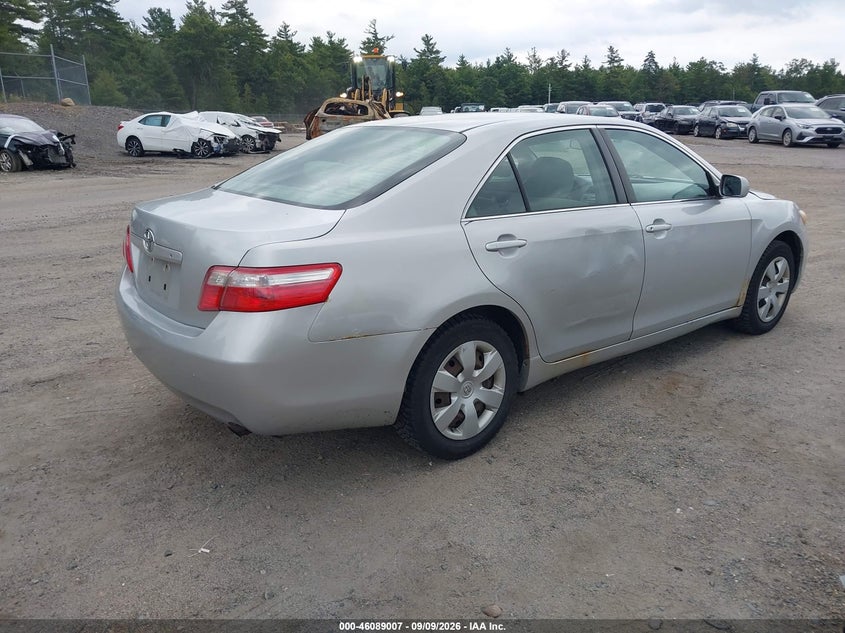 2009 TOYOTA CAMRY auction photo 4