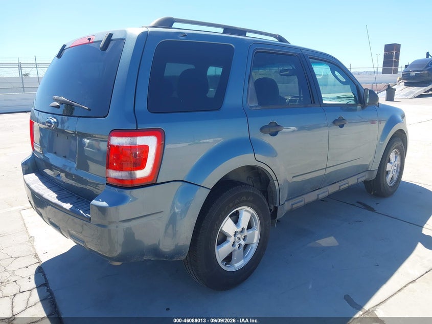 2012 FORD ESCAPE auction photo 4