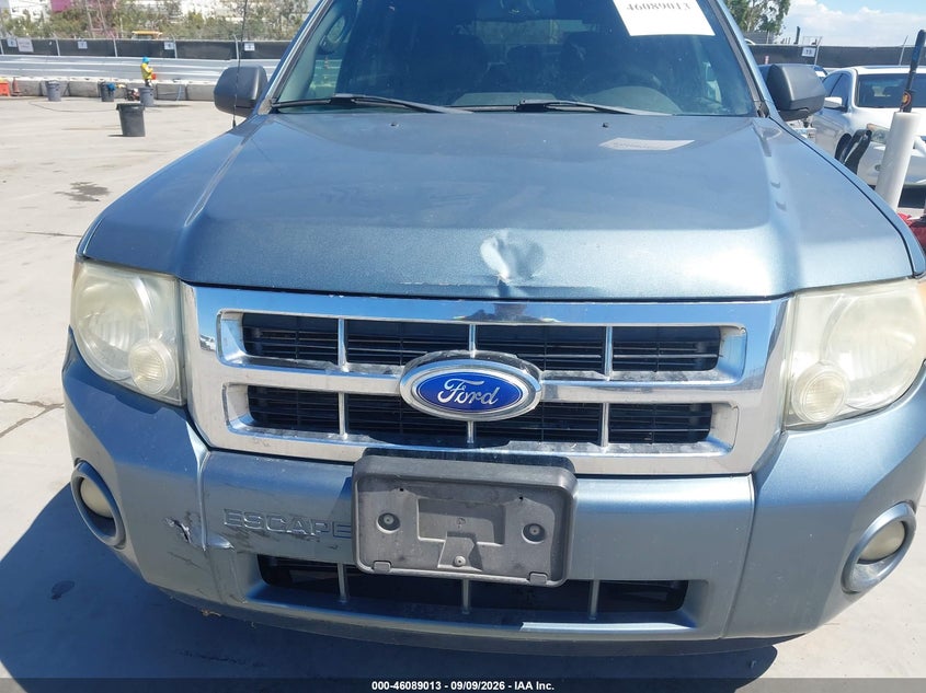 2012 FORD ESCAPE auction photo 6
